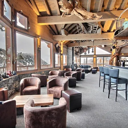 Hugo By Les Etincelles Chalet *