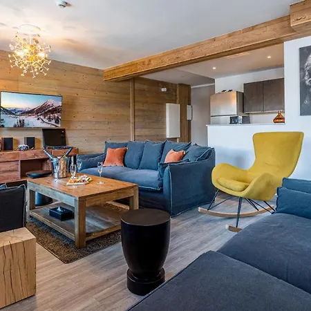Carte Blanche Hugo Chalet La Plagne