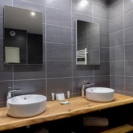 Hugo By Les Etincelles * La Plagne